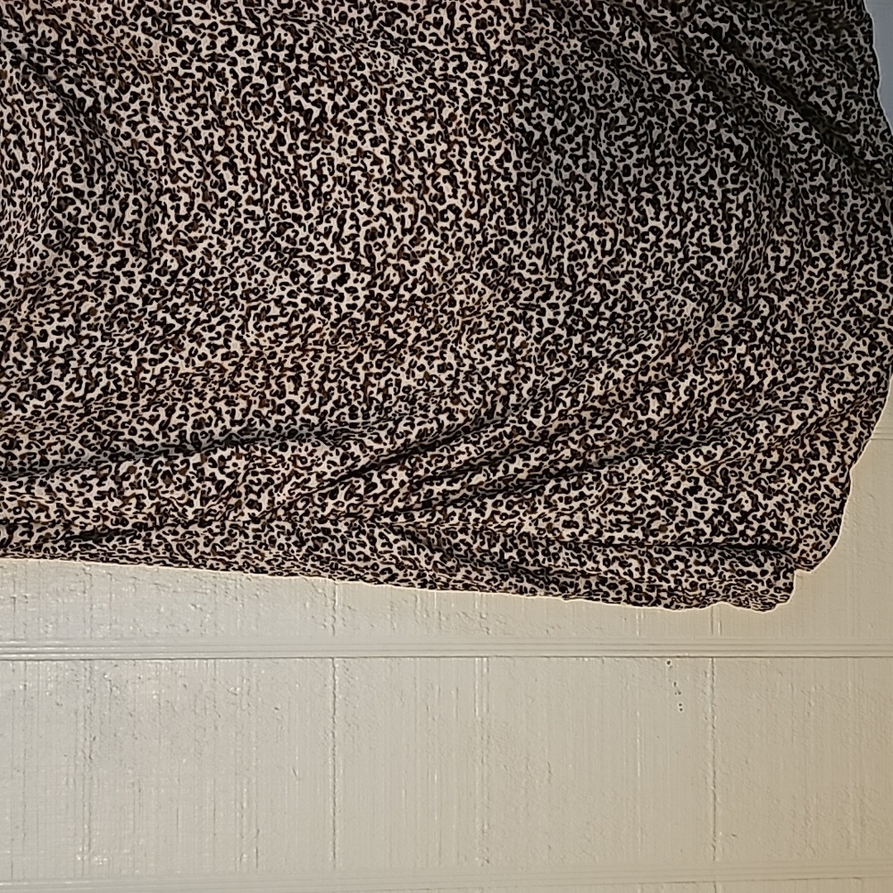 Cable & Gauge ladies top - Picture 3 of 5